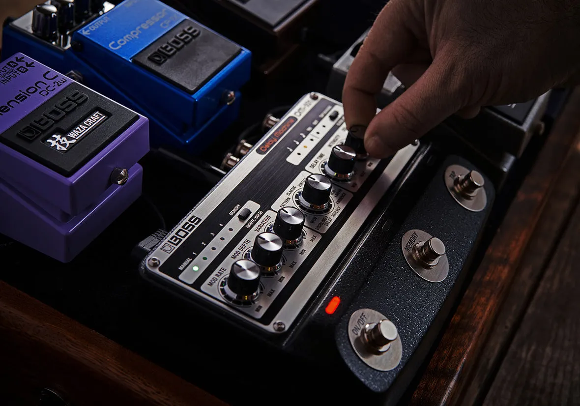 BOSS DM-101 Delay Machine