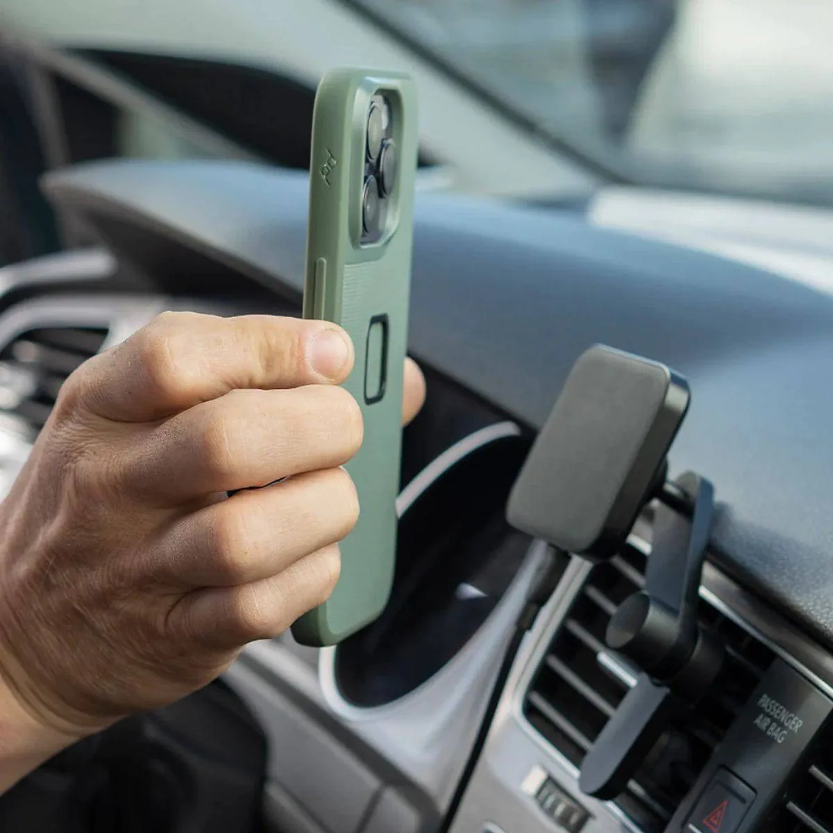 Car Vent Mount - Wireless Charging Model