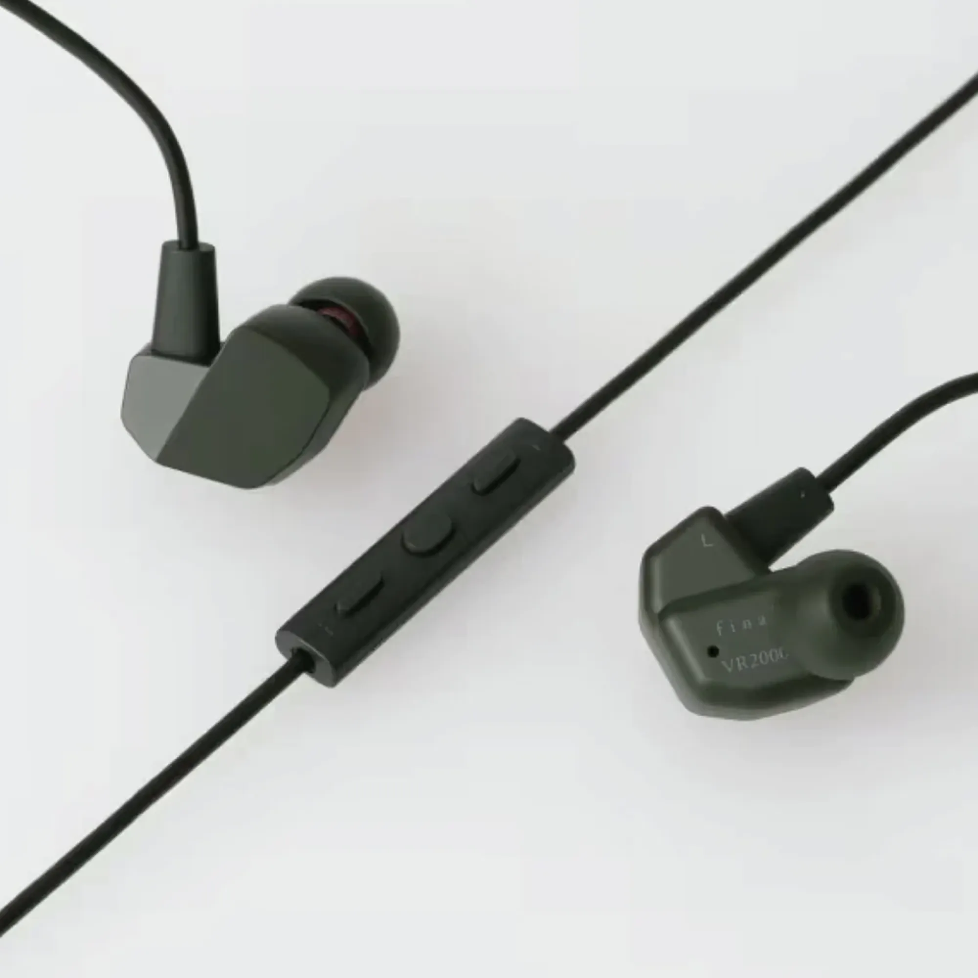 Final Audio VR2000 In-Ear Earphones