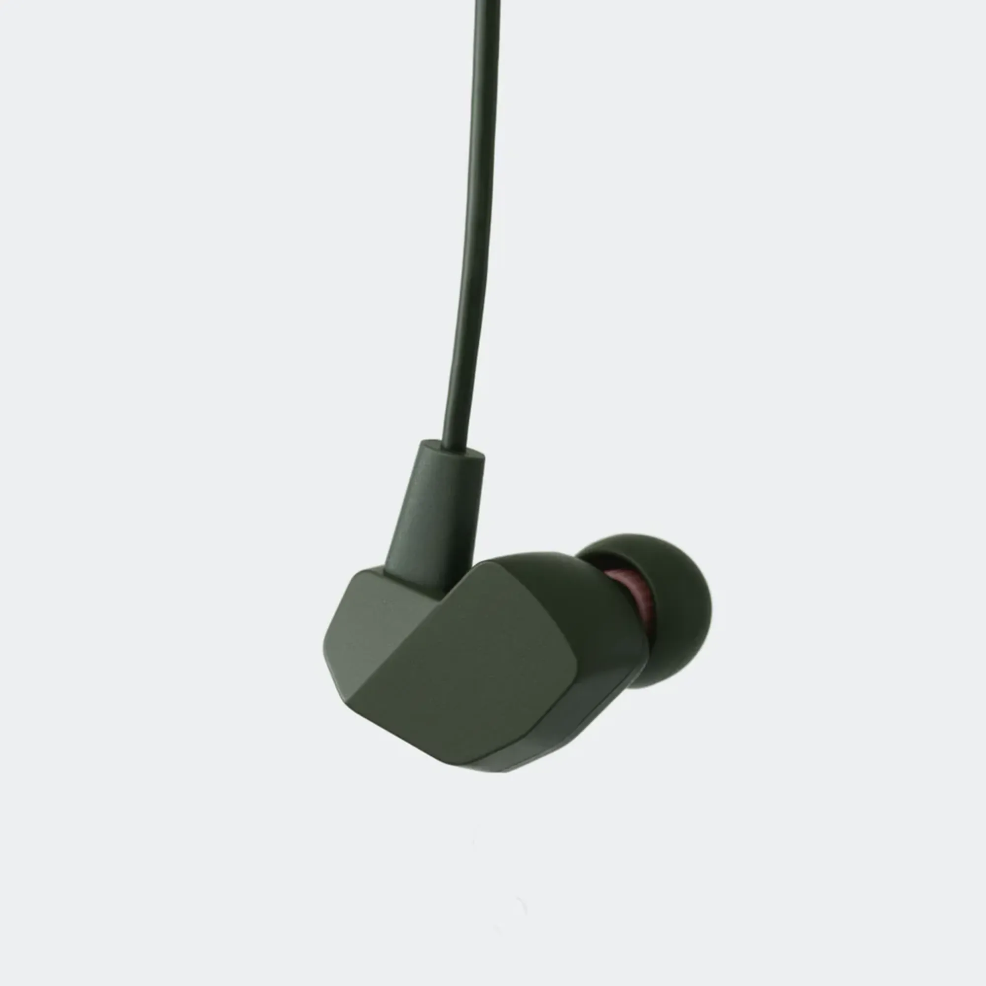 Final Audio VR2000 In-Ear Earphones