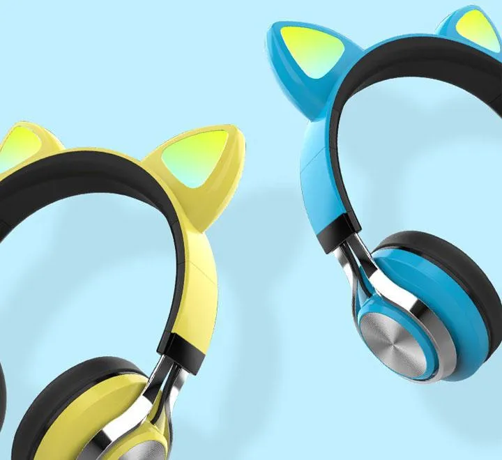 M-01 Cat Ear Style Earphones