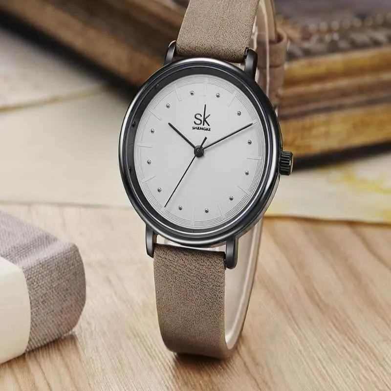 Women's Simple Watches Retro Leather Wristwatches #K8005